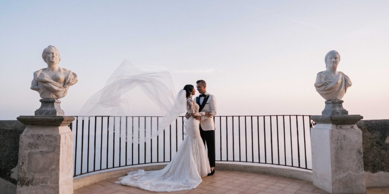 Destination wedding photographer ravello in villa cimbrone