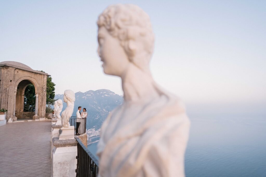 Destination wedding photographer ravello in villa cimbrone